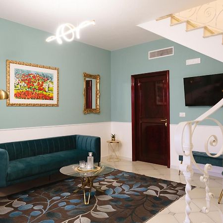 טורי Albergo Diffuso Dimora Rossi Charme B&B מראה חיצוני תמונה