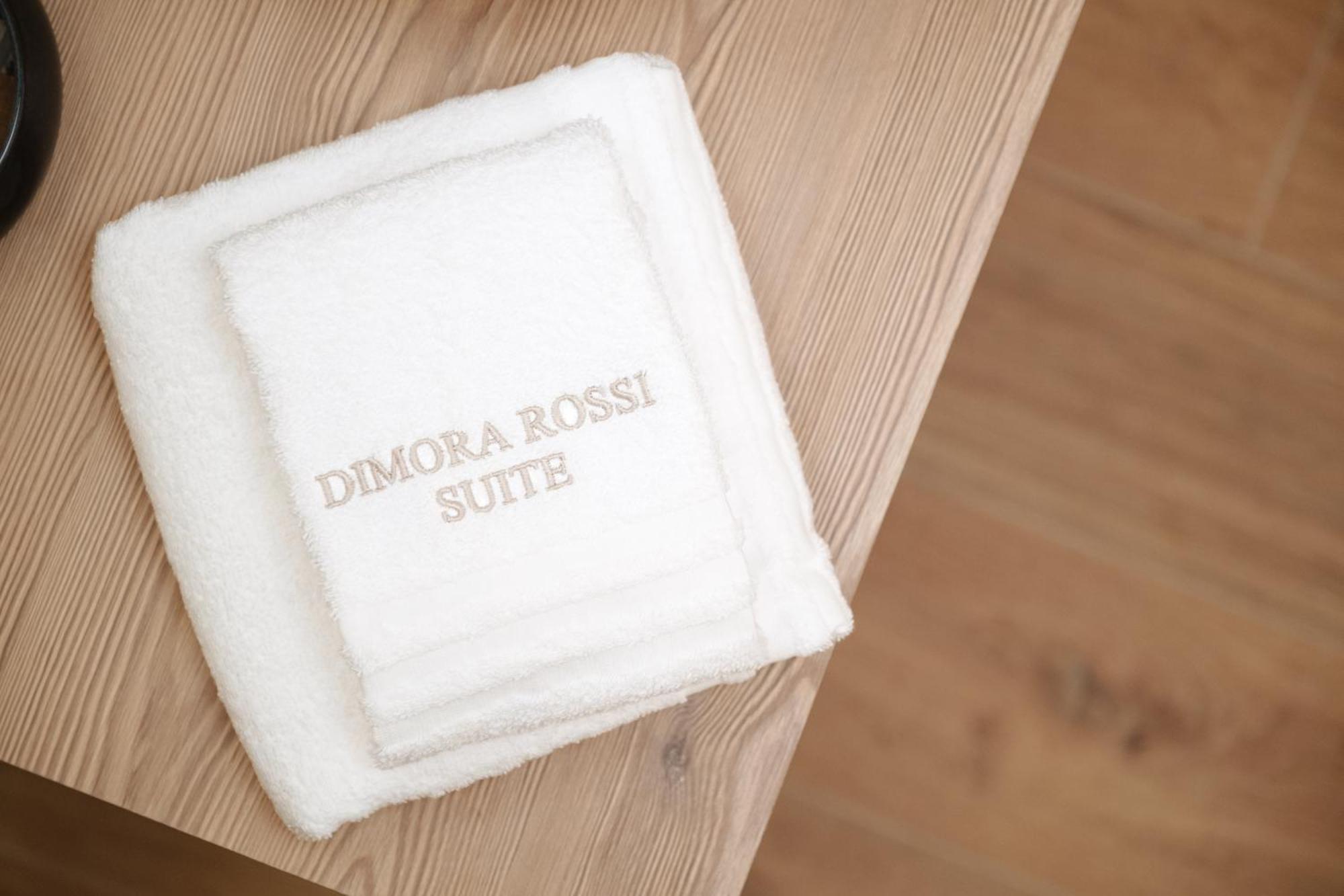 טורי Albergo Diffuso Dimora Rossi Charme B&B מראה חיצוני תמונה